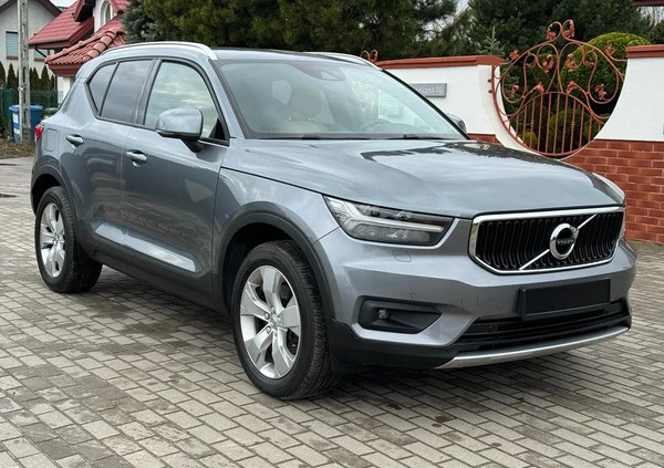 Volvo XC 40 cena 104500 przebieg: 145000, rok produkcji 2019 z Płock małe 436